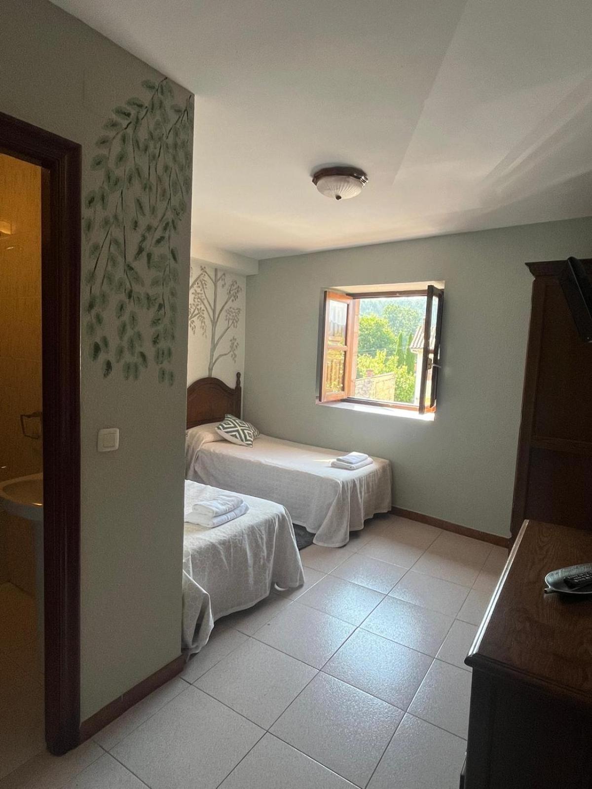 El Pucheru 4 Almas Hotel Barcenaciones Eksteriør billede
